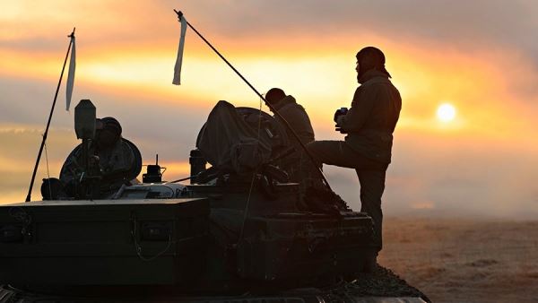 Евросоюз признал истощение запасов военной техники из-за помощи Украине<br />
